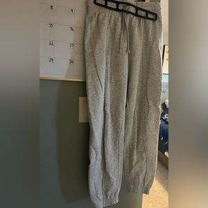 SUNDAY BEST (ARITZIA) SWEATPANTS